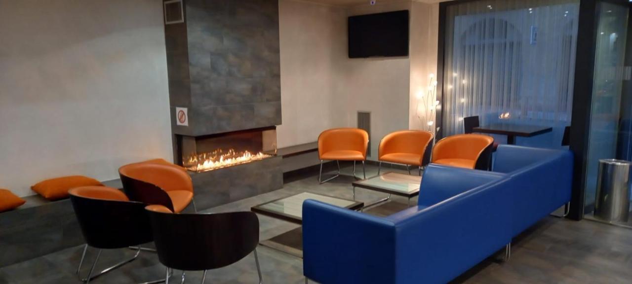 Hotel 9 Sant Antoni Ribes De Freser Ngoại thất bức ảnh